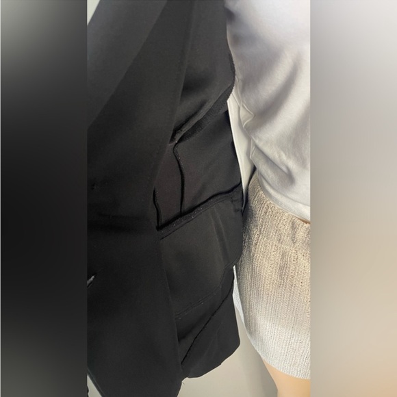 SOHO blazer black with pearls flowers size L in excellent conditions - Picture 7 of 7